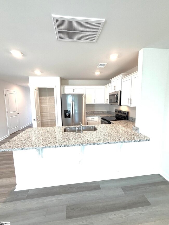Building Photo - 803 Embark Cir