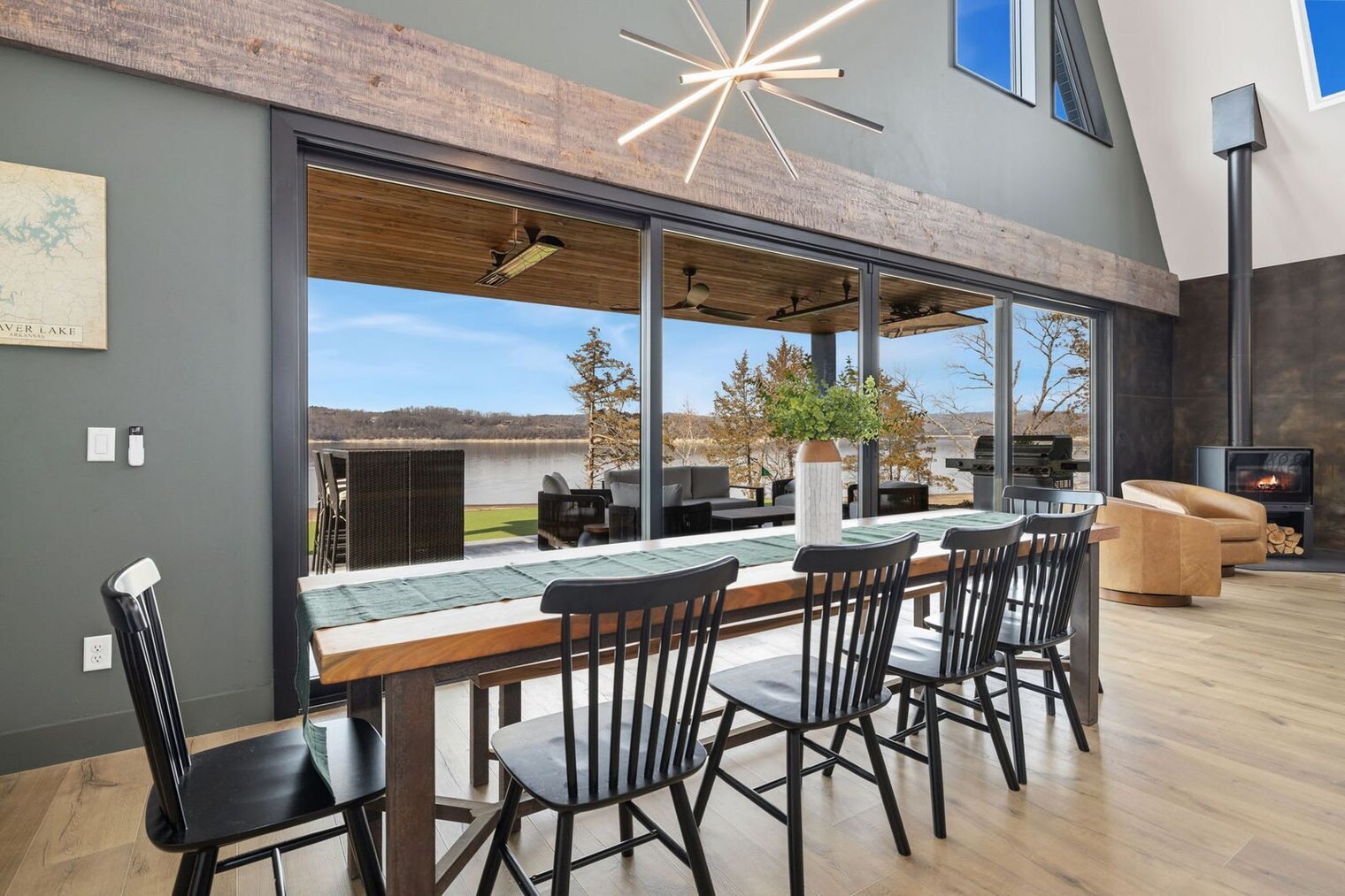 Building Photo - 9770 Larkin Ln