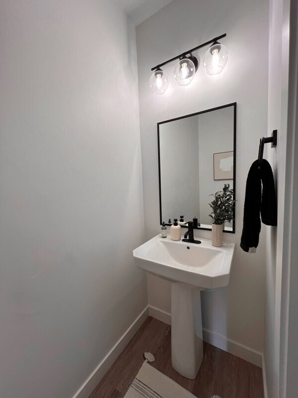 Building Photo - 527 W 620 N