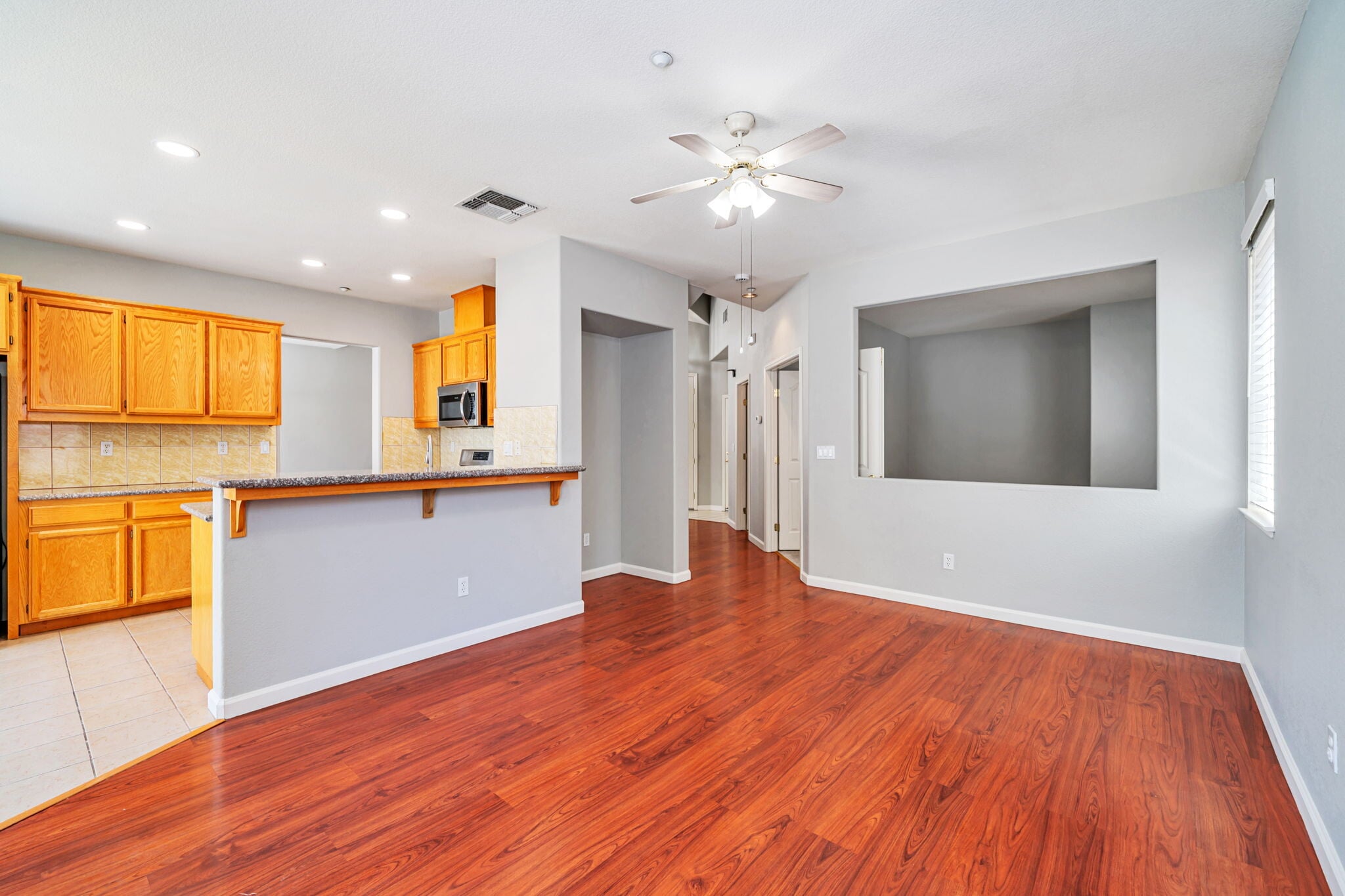 Building Photo - 2171 Beech Cmn