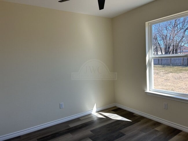 Building Photo - 5224 Rose Gdn Lp