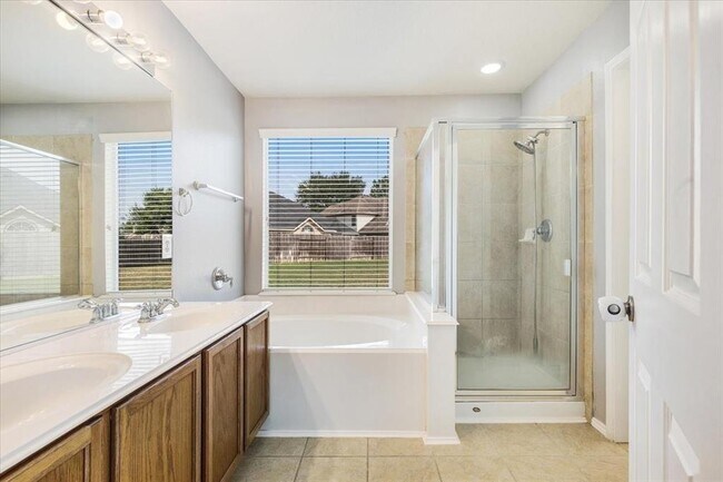 Building Photo - 29927 Sunwillow Creek Dr