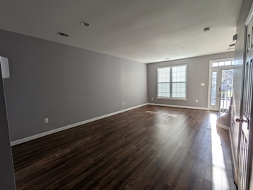 Living Room - 8605 Sycamore Glen Ln