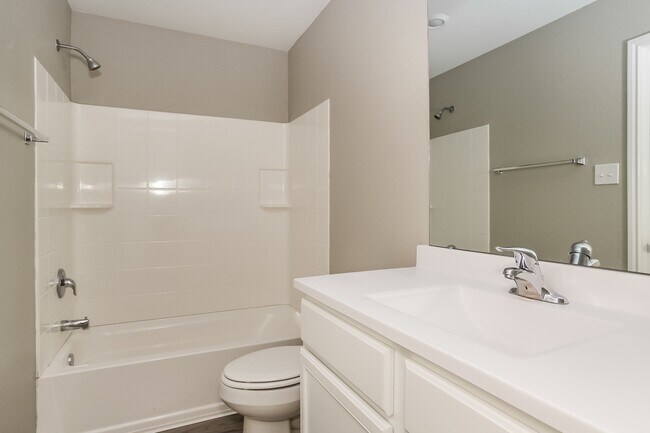 Building Photo - 25245 Dickens Dr