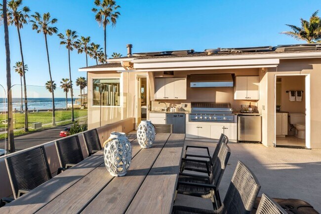 Building Photo - Stunning, Luxury La Jolla Shores Location with Panoramic Ocean Views!!