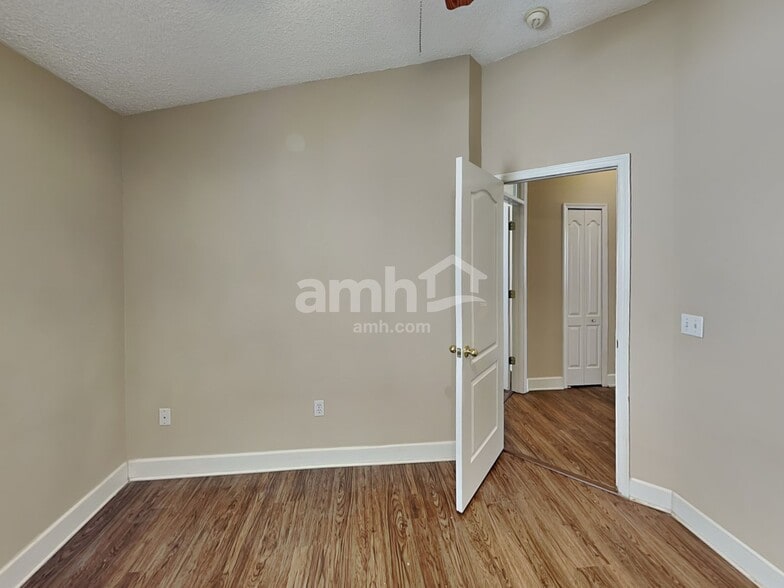 Building Photo - 19409 Melody Fair Pl