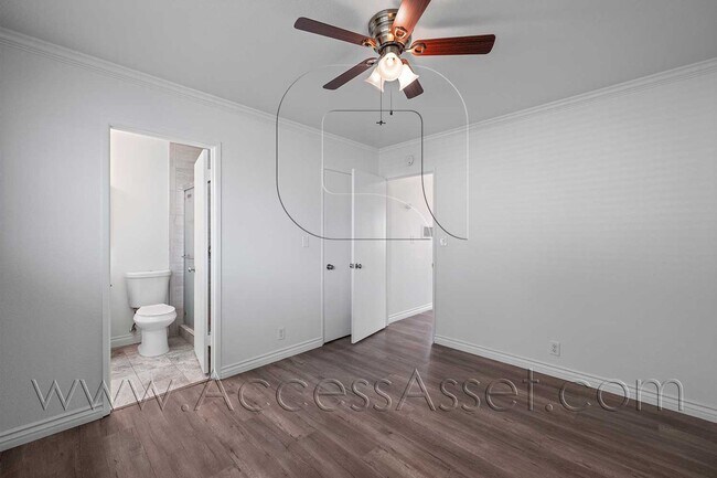 Building Photo - Spacious 2 Beds/2 Bath Home In Highly Desi...