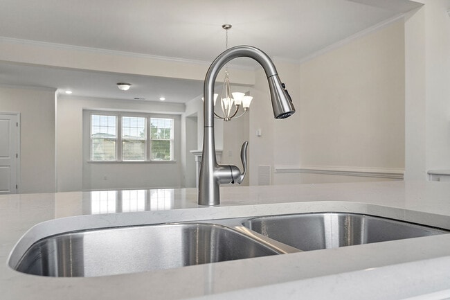 Building Photo - 1928 Austin Ridge Pky