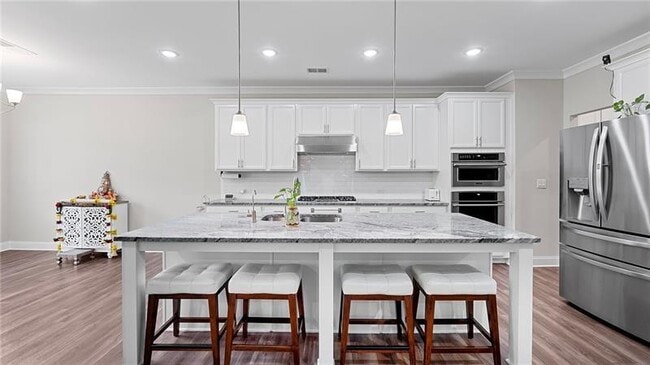 Building Photo - 3860 Oxford Park Ln