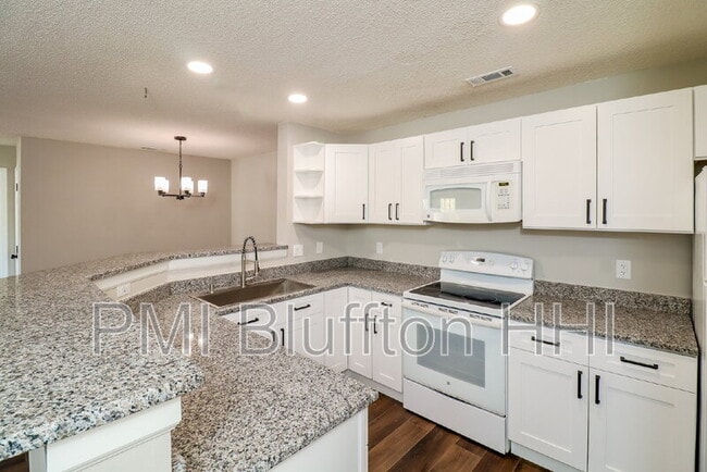 Building Photo - 100 Kensington Blvd