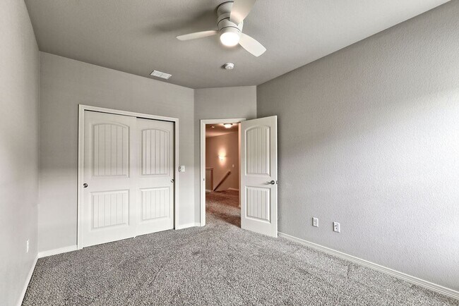 Building Photo - 1695 Grand Ave