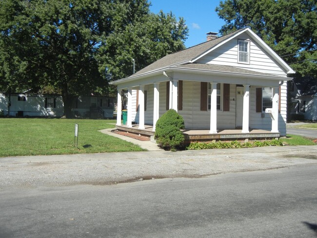 Building Photo - 15 N 4th St