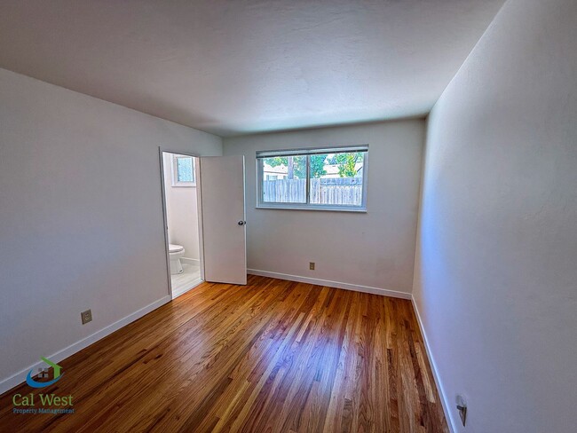Building Photo - 3174 Colfax Ct