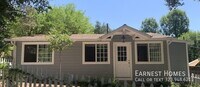 Building Photo - 2446 Liberty Ln