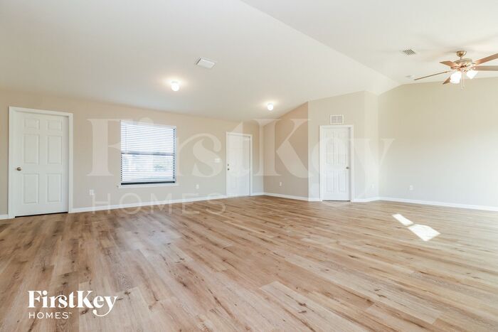 Building Photo - 3617 Valmora Ct