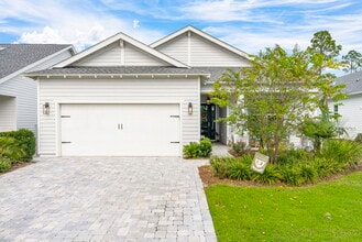 Building Photo - 119 Anastasia Cir