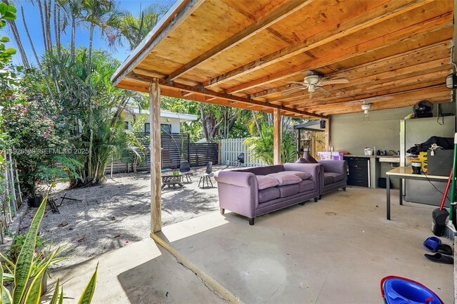 Building Photo - 2470 NE 182nd Terrace