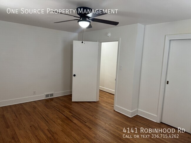 Building Photo - 4141 Robinhood Rd