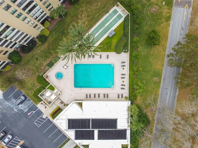 Building Photo - 900 Cove Cay Dr