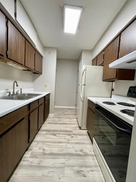 Building Photo - 1131 Redburn Dr