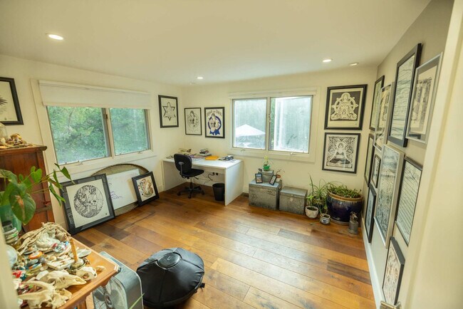 Building Photo - 30 Barranca Rd