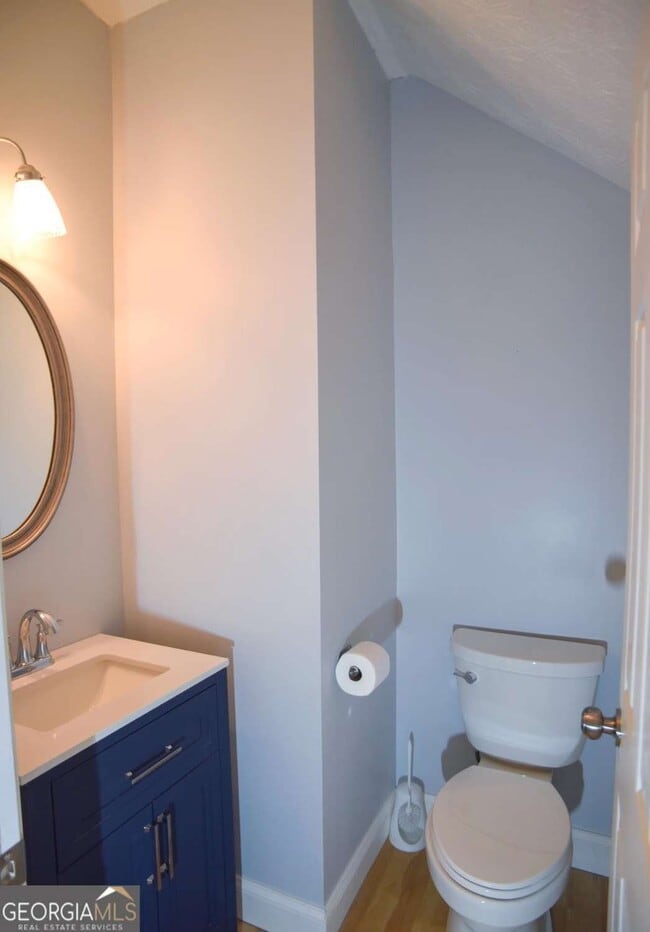 Building Photo - 6616 Splashwater Dr
