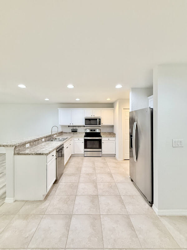 Building Photo - 7211 Merlot Sienna Ave