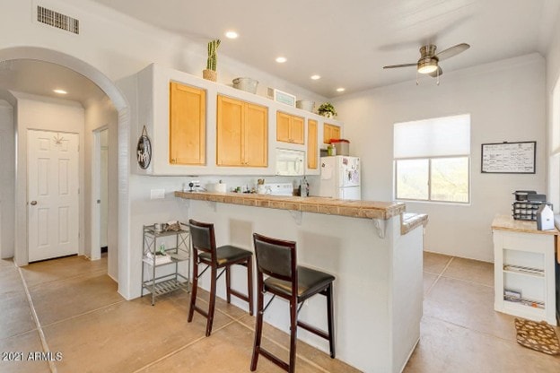 Building Photo - 1712 E Desert Ranch Rd