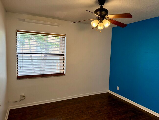 Building Photo - 5434 NW 87th Terrace