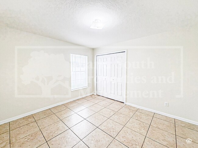 Building Photo - 7823 Sugar Pine Blvd