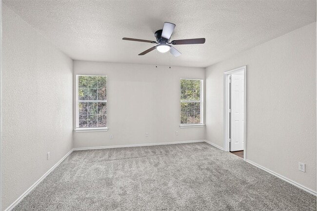 Building Photo - Charming Home In Weatherford