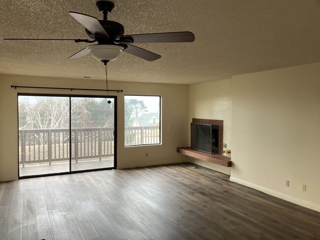 Building Photo - 173 Birch Ave