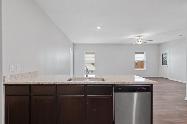 Building Photo - 3932 Northaven Trail