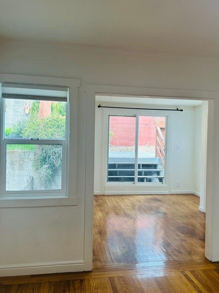 2nd room/office of conjoined rooms 11ft x 9 in - 245 Concord St