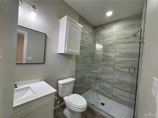 Building Photo - 1200 Sucre Dr