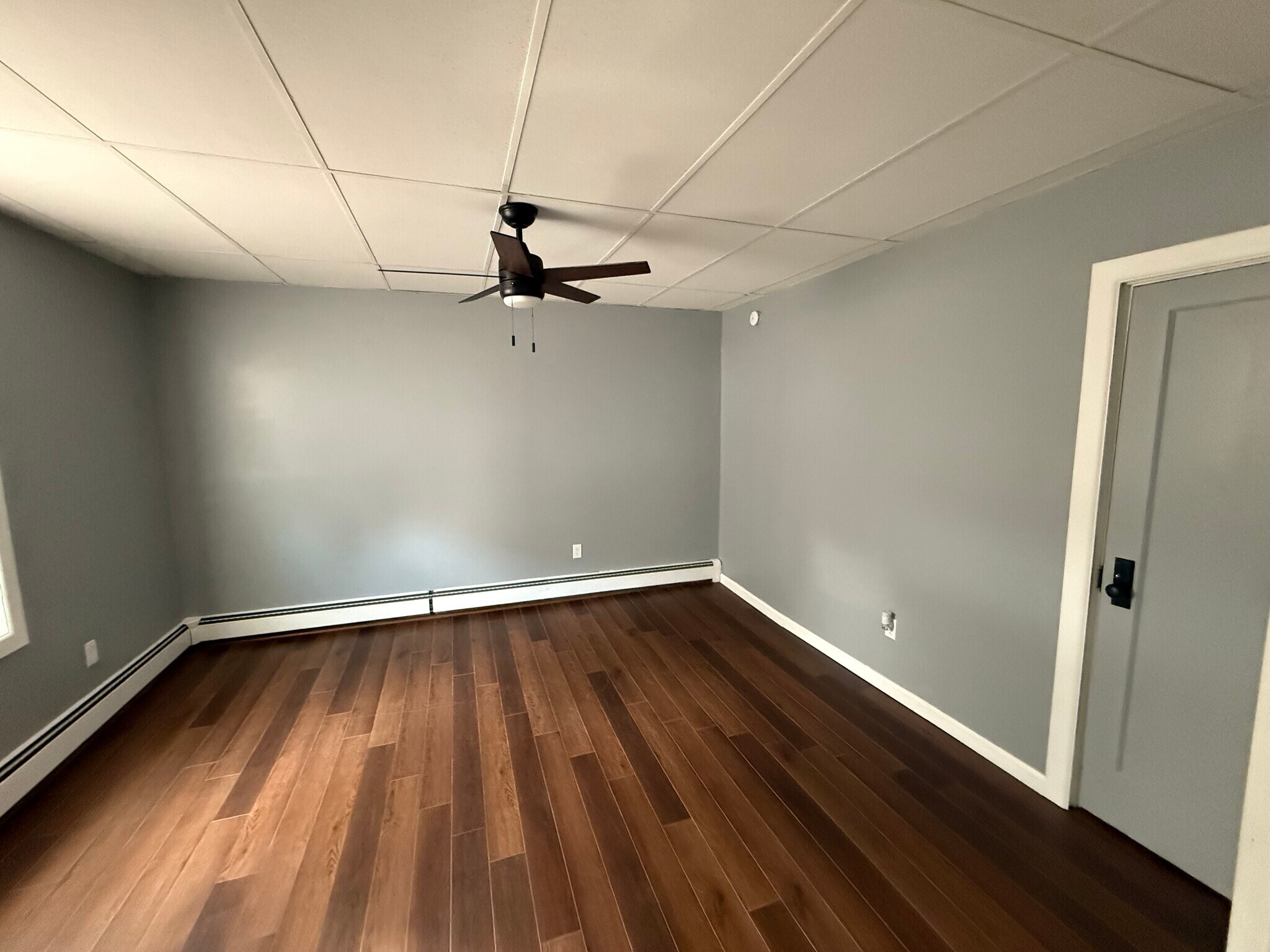 Bedroom 1 - 97 Elk St