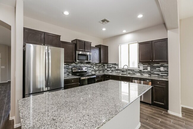 Building Photo - 3411 W Chanute Pass