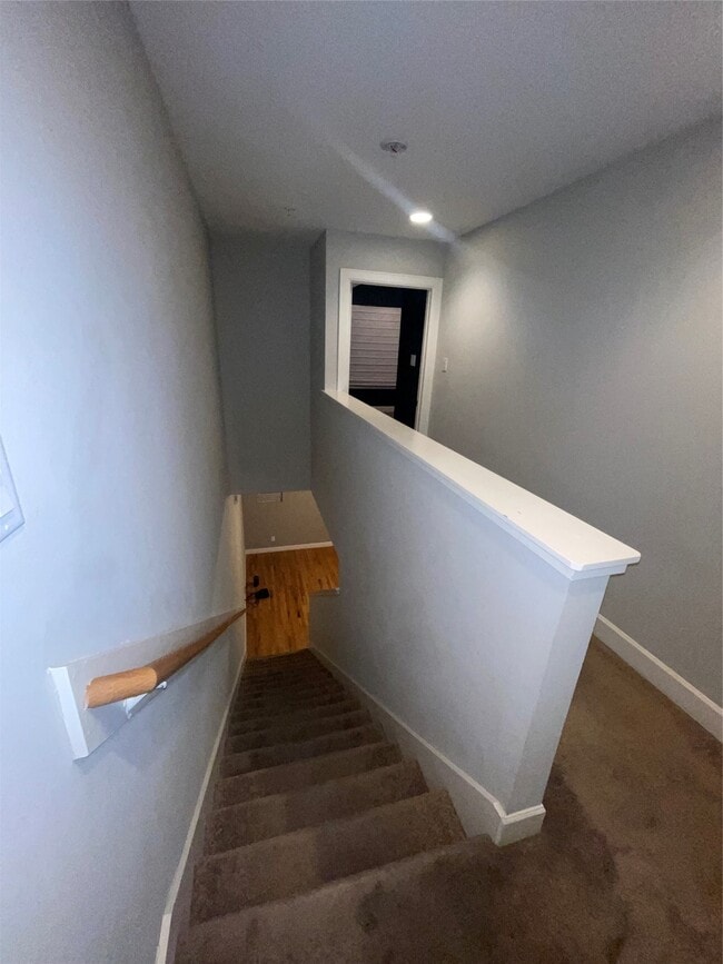 Building Photo - 7650 Springhill St