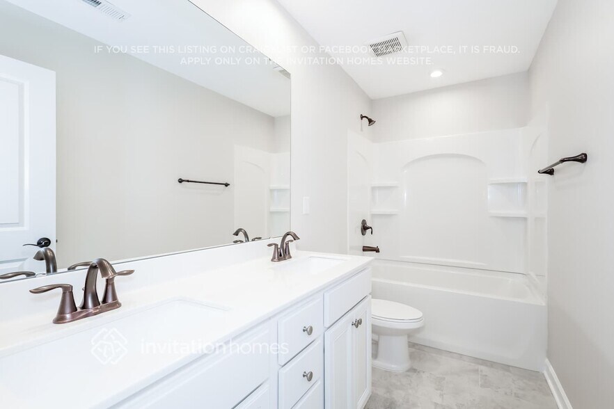 Building Photo - 8617 Caruthers Dr