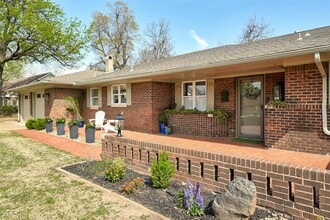 Building Photo - 3127 NW 69th St