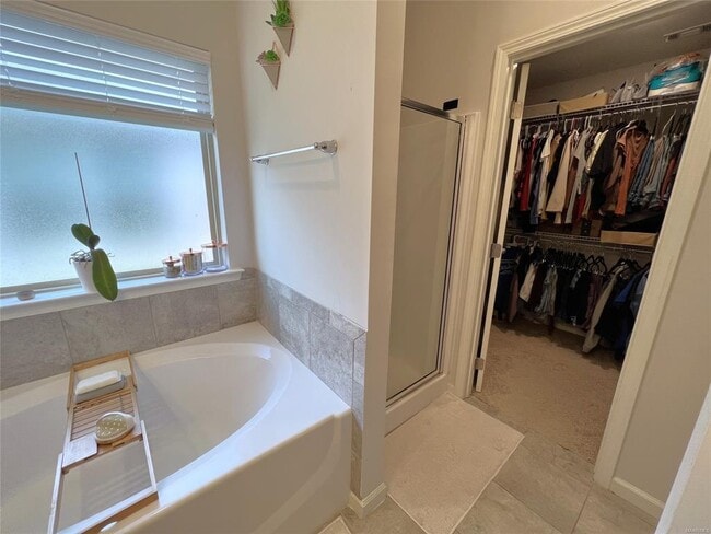 Building Photo - 467 Buena Vista Wy