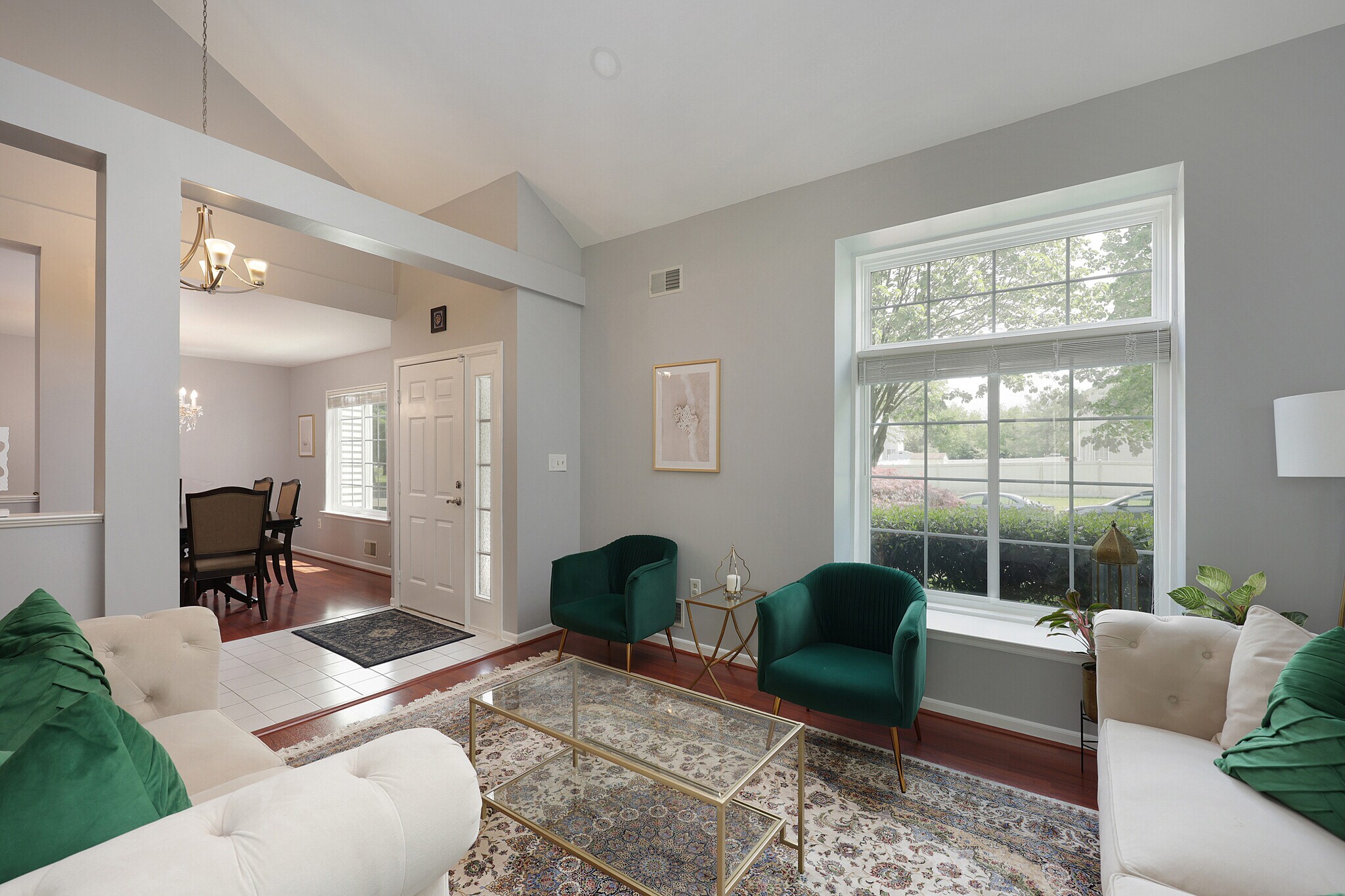 Building Photo - 160 Buttonwood Dr