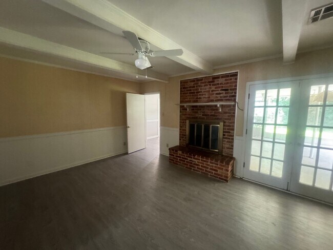 Building Photo - 3054 Merrimac Dr