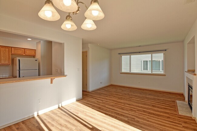 Building Photo - 0551