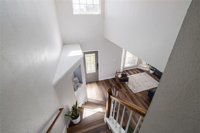 Building Photo - 2210 Parkland Cove