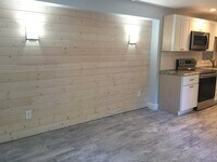 Building Photo - 16 Sherwood Dr