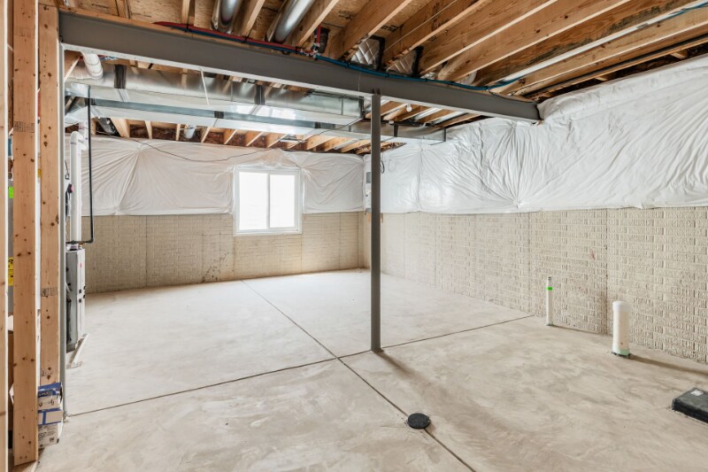 Building Photo - 3749 Mantle Dr