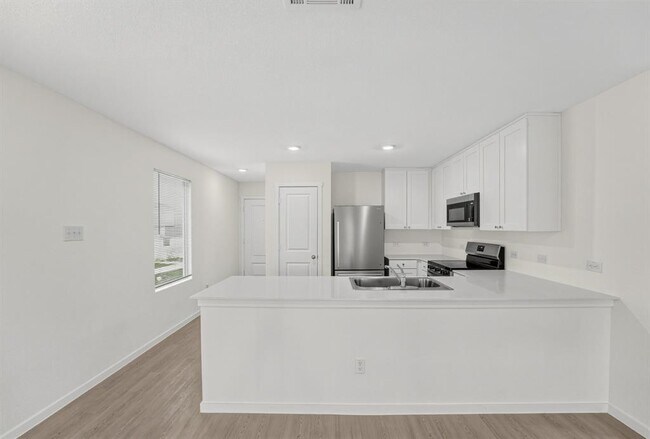 Building Photo - 511 Jones Bch Ln