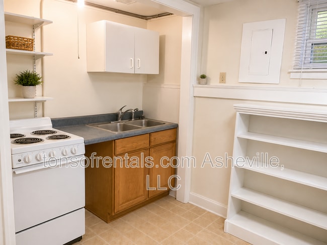 Building Photo - 26 Craven Hill Cir