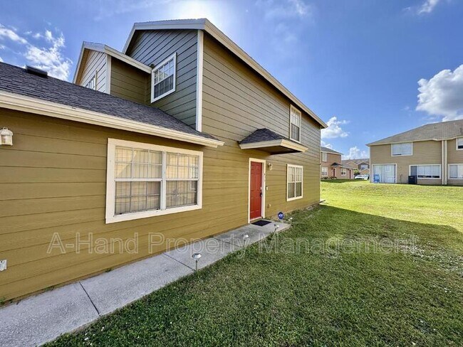 Building Photo - 439 Coconut Palm Way